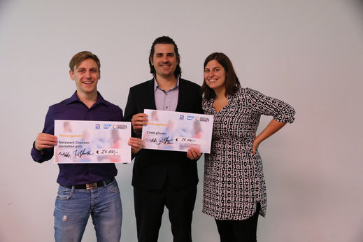 Jens und Charlotte beim Wirkungsfonds-Pitchfinale mit Mit-Gewinner Lars vom Netzwerk Chancen gestalten.