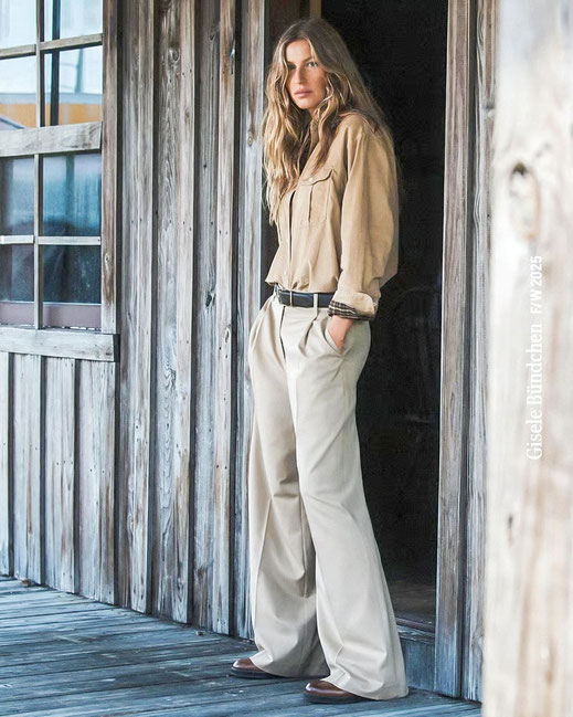 Lässiger Arbeiterstil Gisele Bündchen trägt die neue Herbst-Winter-Kollektion 2025 von Marc O’Polo mit einer Lässigkeit, die zeitlos wirkt und dennoch fest im Hier und Jetzt verankert ist | Hot Port Life & Style Blog