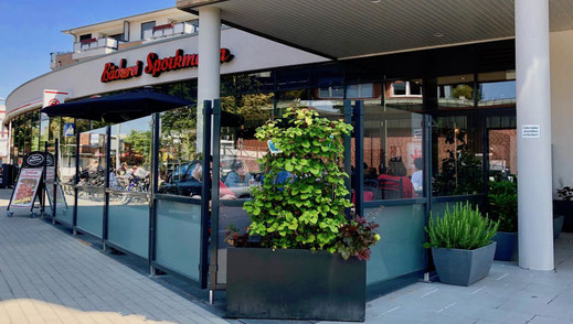 Bäckerei Terrasse  mit Aussengastronomie