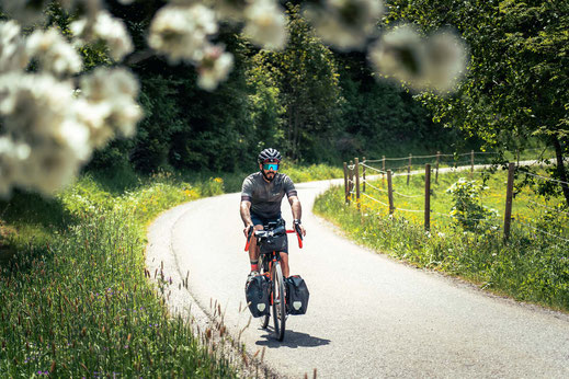 Deutschland; Baden-Württemberg; Naturparke Gravel-Crossing; Radfahren; Tourenplanung; Graveln; Bikepacking