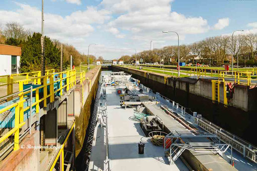 rhein herne canal oberhausen locks