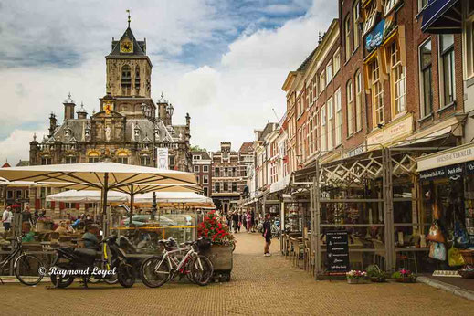 delft old town image