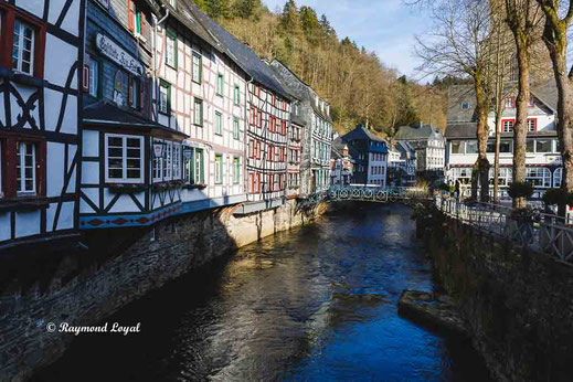 monschau altstadt stadtansichten fachwerkhaeuser