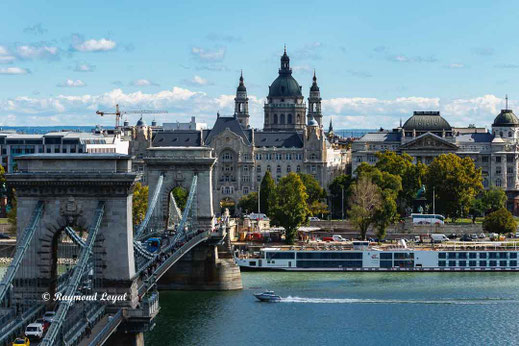 budapest chain bridge