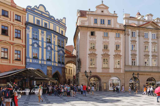 prague old town square