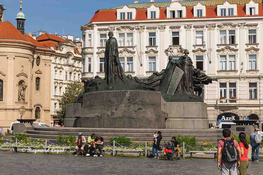 prague old town square monument