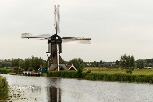 kinderdijk windmills image