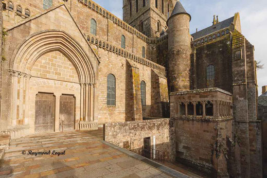 mont saint-michel church