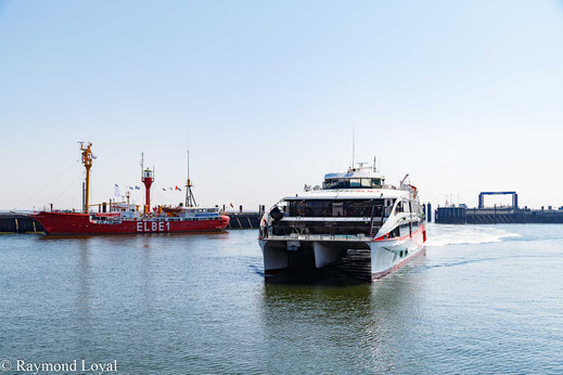 cuxhaven halunder jet