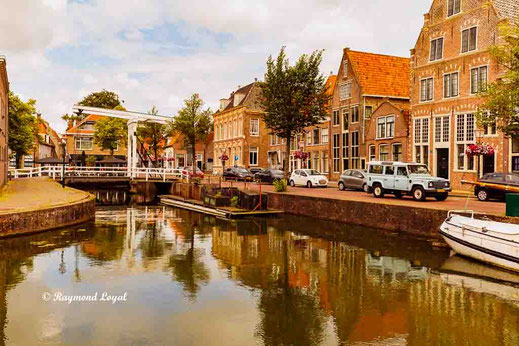 hoorn old town bridges canals boats