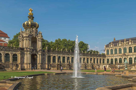 dresden zwinger crown gate