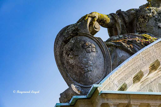 nordkirchen women gate coat of arms