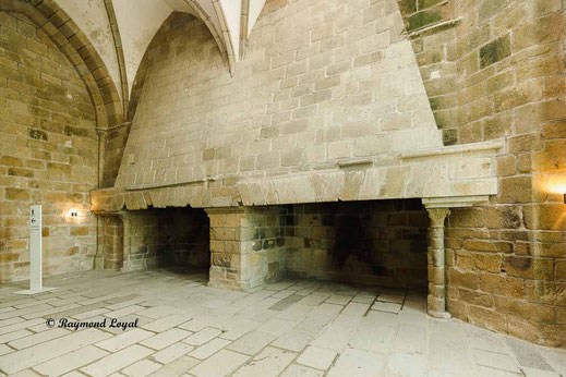 mont saint-michel fireplace