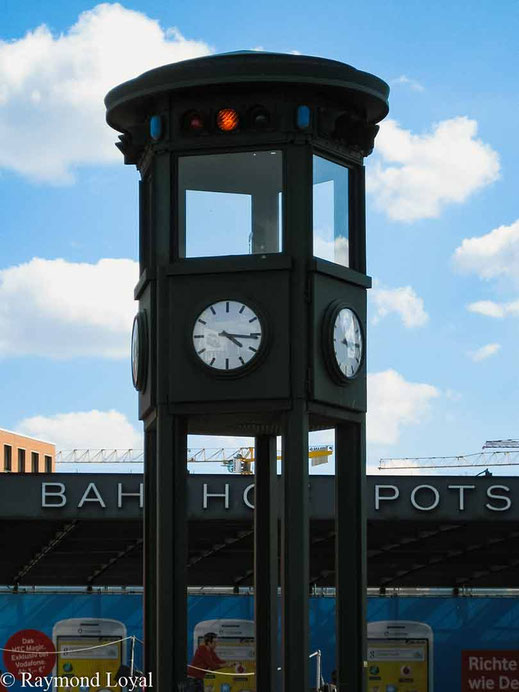 berlin potsdamer platz image