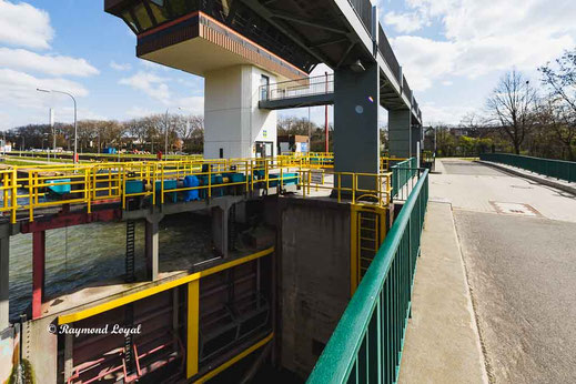 rhein herne canal oberhausen locks