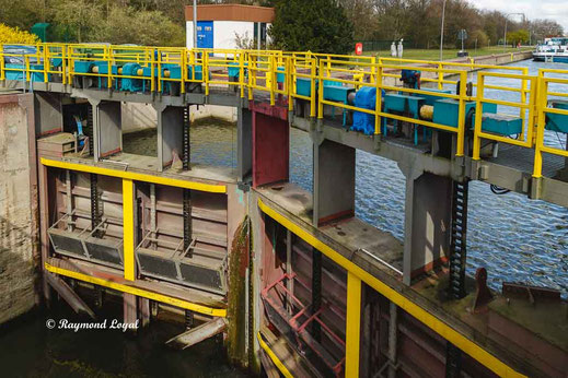 rhein herne canal oberhausen locks