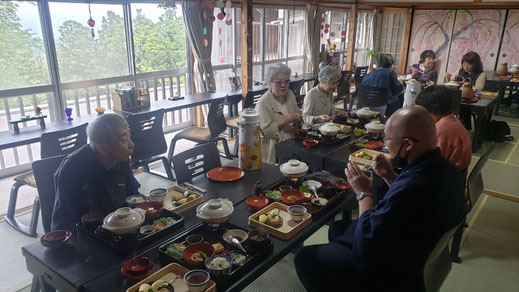 清水大師寺で昼食
