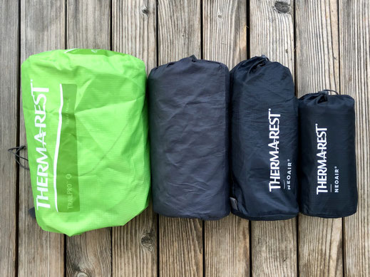 von links nach rechts: TrailPro, Prolite, NEOAIR XLITE (in L), NEOAIR XLITE NXT