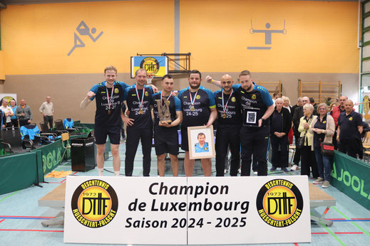 Klickt op d'Foto fir d'Fotoe vun der Finall ze kucken