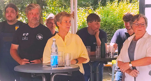 Initiator Thomas-Maria Schmidt, Schirmherrin Michaela Padberg und die Leiterin des LWL-Freilichtmuseums, Dr. Bärbel Maul.