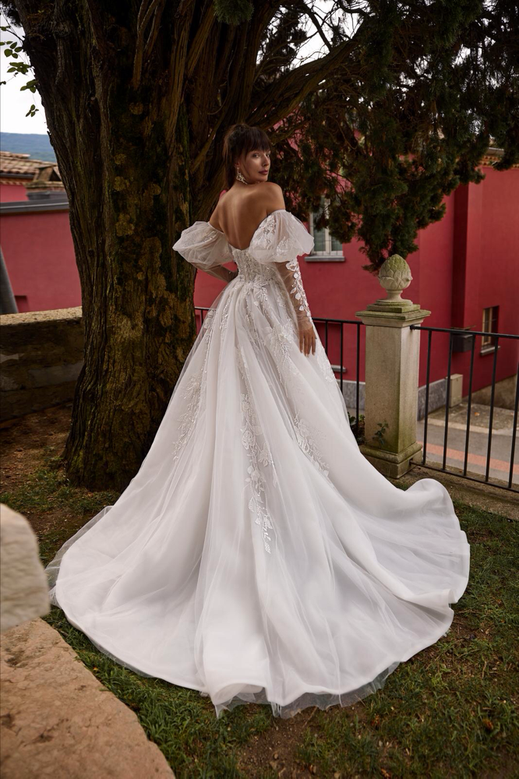 Amore Como Collection, Brautmode Berlin, Brautkleider Berlin, A-Linie Brautkleid,