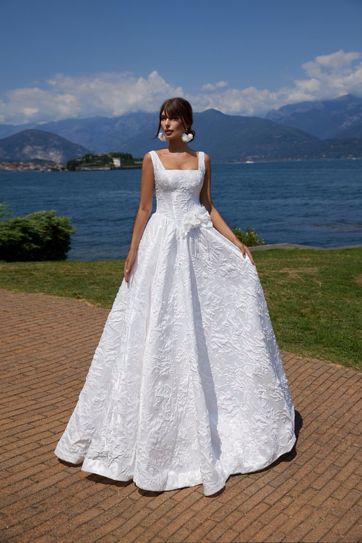 Amore Como Collection, Brautmode Berlin, Brautkleider Berlin, A-Linie Brautkleid,