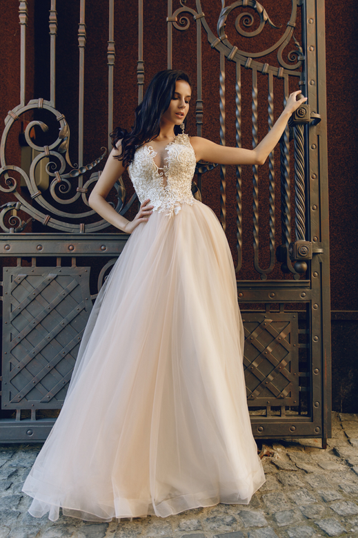 Anactacia Berlin Brautmoden, Hochzeitskleider, Brautkleider Berlin, Brautmode Berlin, Brautmode Berlin,  Brautkleider kaufen Berlin, Hochzeitskleider Berlin, A-Linie Brautkleid, Brautkleid Online kaufen, Brautkleider 2024, Brautkleider Outlet