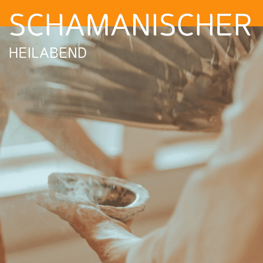 Schamanische Räucherzeremonie mit Federfächer und Räucherschale beim Heilabend mit Cüneyt