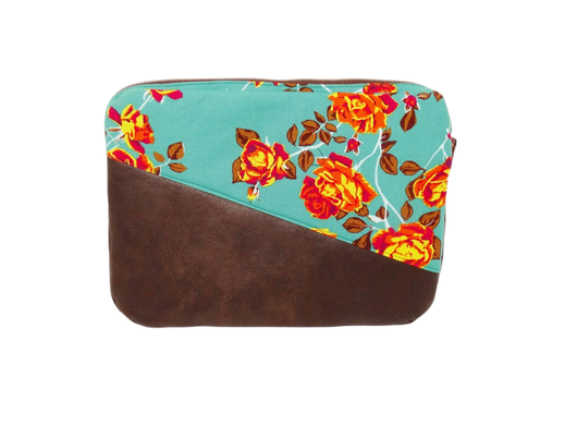 protection pour tablette 10 pouces ou Ipad, faux cuir marron tissu bleu vert avec des roses, cadeau femme original pratique, multimatière