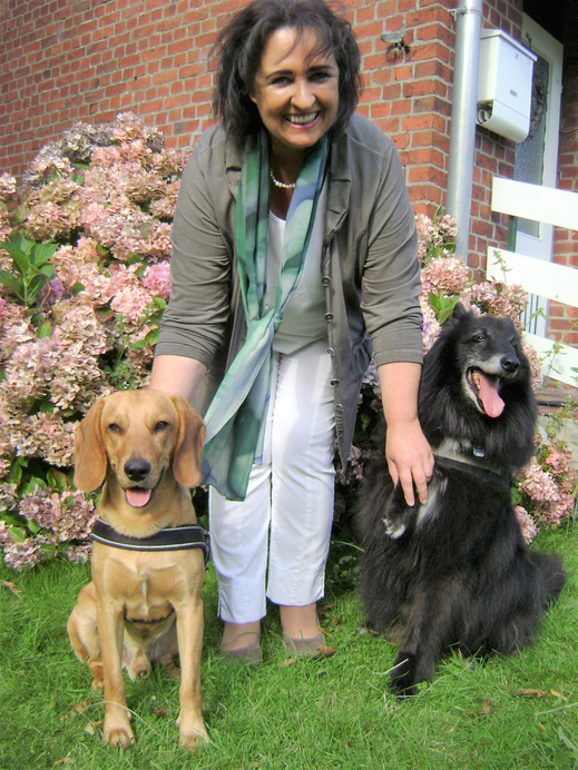 Beatrix Elss mit Carlo und Joshi