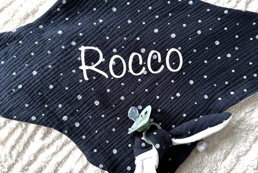 Schnuller- Tuch Schnuffeltuch Rochen personalisiert Geschen für Babys zur Geburt Handmade Hamburg www.canenya.de