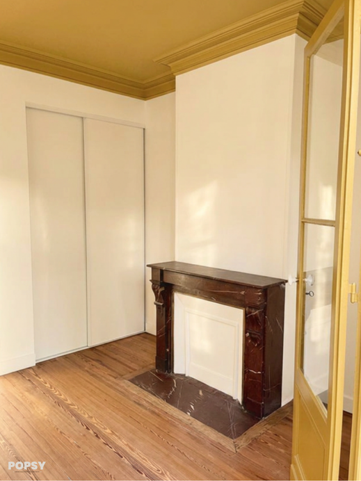 rénovation maison popsy deco architecte d'intérieur bordeaux décoratrice plafond peint moutarde curry