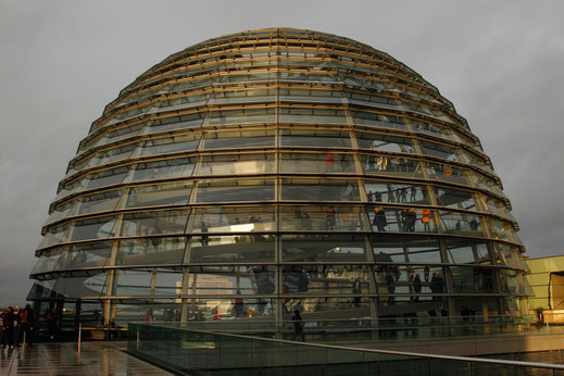 Visit Reichstag in Berlin, climb up the dome, architecture Berlin