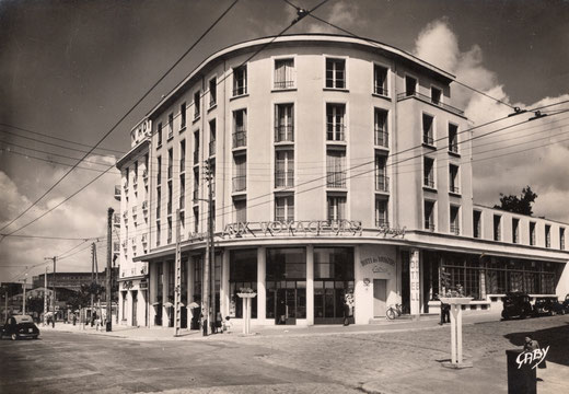 L'Hôtel des Voyageurs, années 1950 / coll. Brieg Haslé-Le Gall