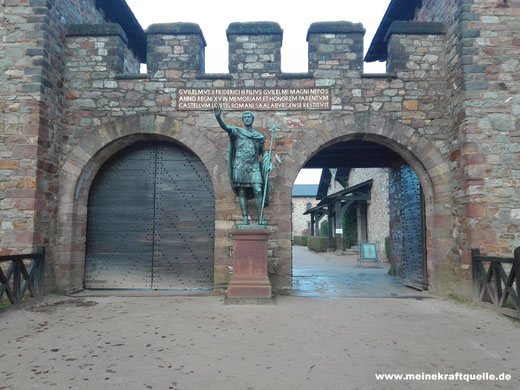 Saalburg, Kastell in Hessen, Kraftquelle, Ausflug mit Kindern