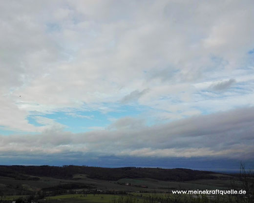Kraftquelle, Stück vom blauen Himmel
