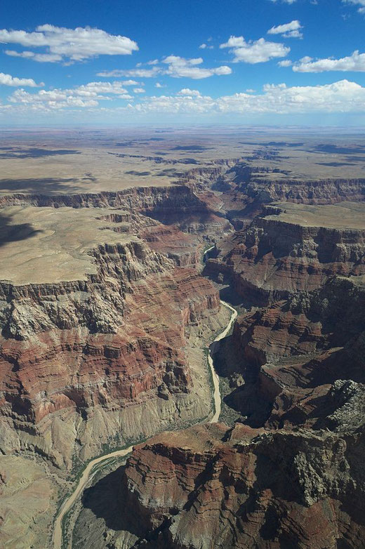 Photographie du Grand Canyon aux USA. Source: wikipédia.