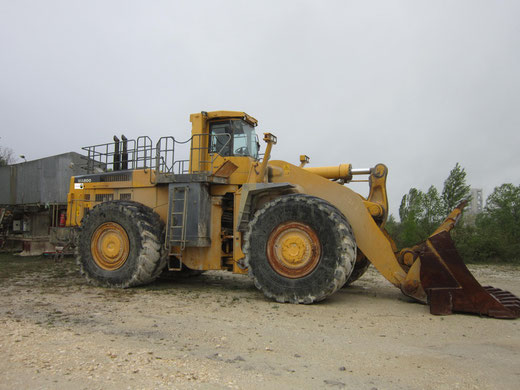 REF CG2006 - Chargeur sur Pneus KOMATSU WA800