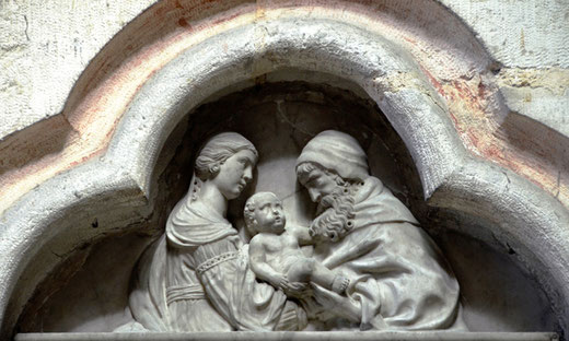 6- Marie présente l'Enfant Jésus au vieillard Siméon