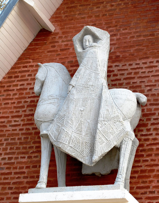 La statue équestre de Saint-Martin-Villers-sur-Mareuil