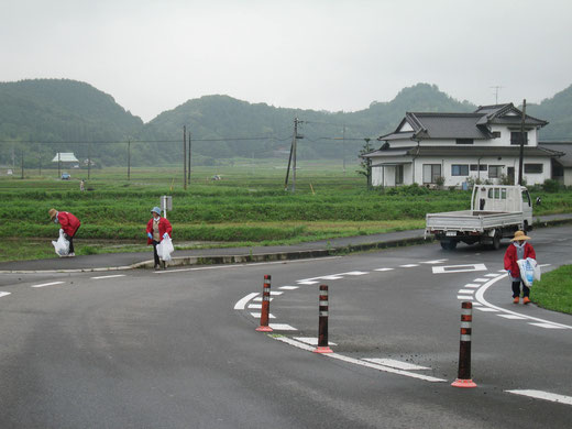 まちづくり協議会と合同の年４回のごみ拾い