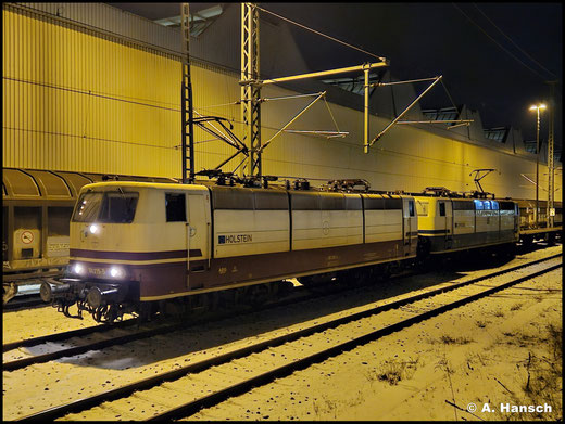 181 215-5 und Schwesterlok 181 211-4 erreichen am Abend des 27.01.26 mit Leercontainerzug aus Wanne-Eickel den Chemnitzer Hbf. (Handybild)
