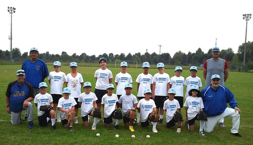 La nuova squadra Maserada Baseball (TV). L'iniziativa è dei coach Paolo Basso (in ginocchio a sx), Gianni Donà (in piedi a sx) e gli ex giocatori Lucio Tirri (in ginocchio a dx) e Christian Girotto(in piedi a dx) rientrati nel baseball da quest'anno