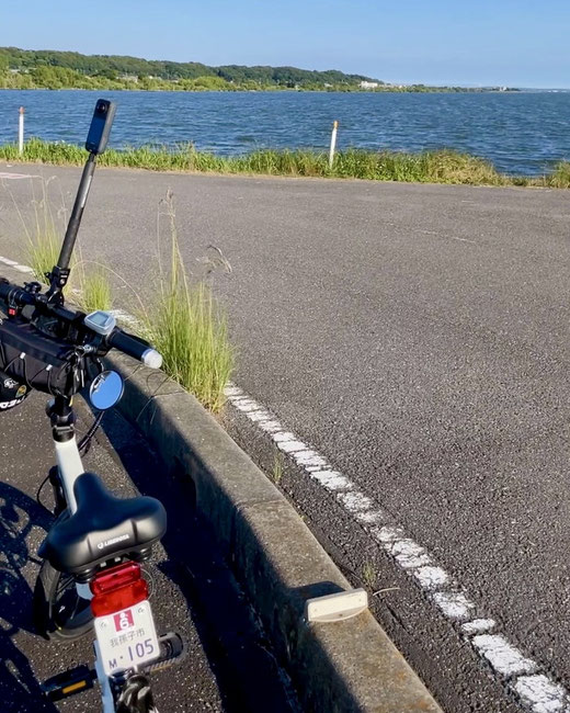 バッテリー残量低下後にE-LIBER 01を押して天王崎公園駐車場へ戻る様子
