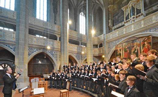 Der Stadtsingechor zu Halle mit Chordirektor Clemens Flämig (Bildquelle: Stadt Halle (Saale) / Thomas Ziegler)