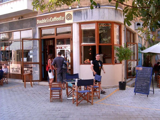 Nicosia tpico coffeeBar (click sull'immagine per ingrandire)