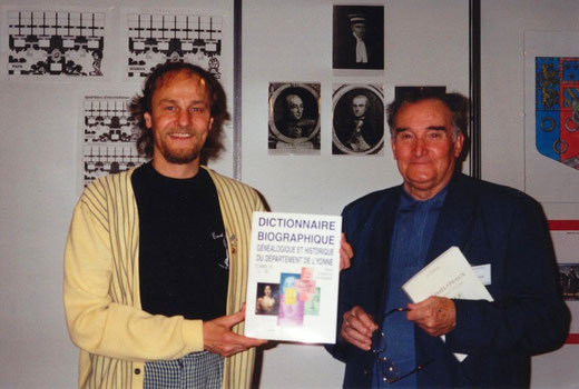 Paul Camille Dugenne et Pierre Le Clercq le 10 mai 1997 au XIV° congrès national de généalogie à Bourges