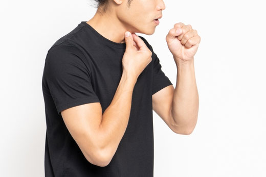 喉が痛い人