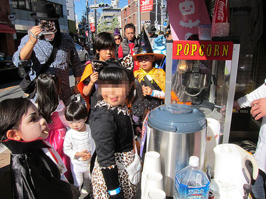 ハロウィン 下北沢 ポップコーン