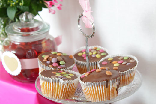 Candy Bar Sweet Table selber machen